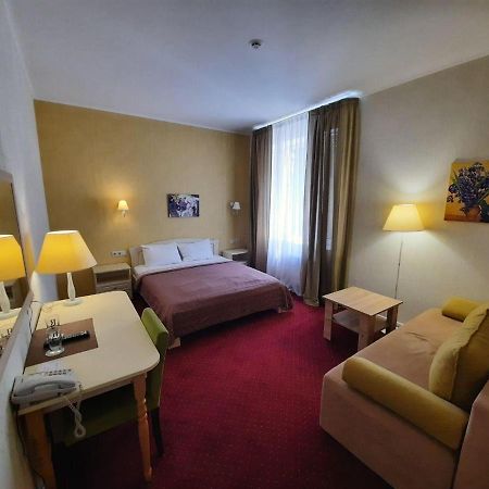 Hotel Ajur Odessa Esterno foto