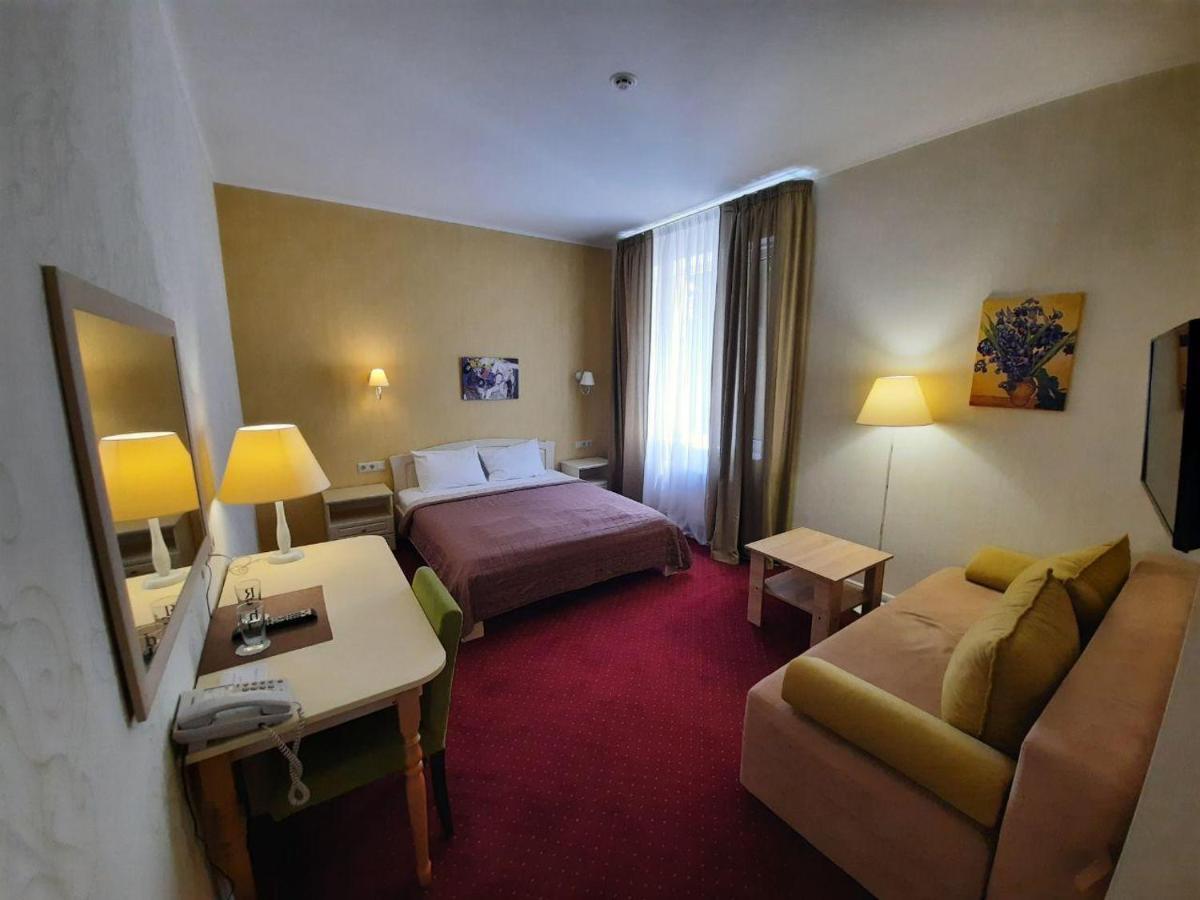 Hotel Ajur Odessa Esterno foto