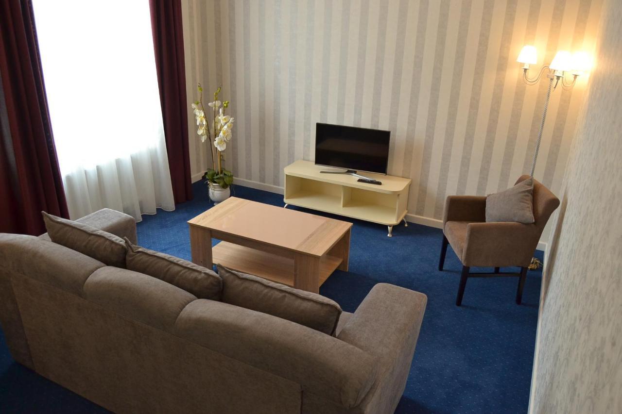 Hotel Ajur Odessa Esterno foto