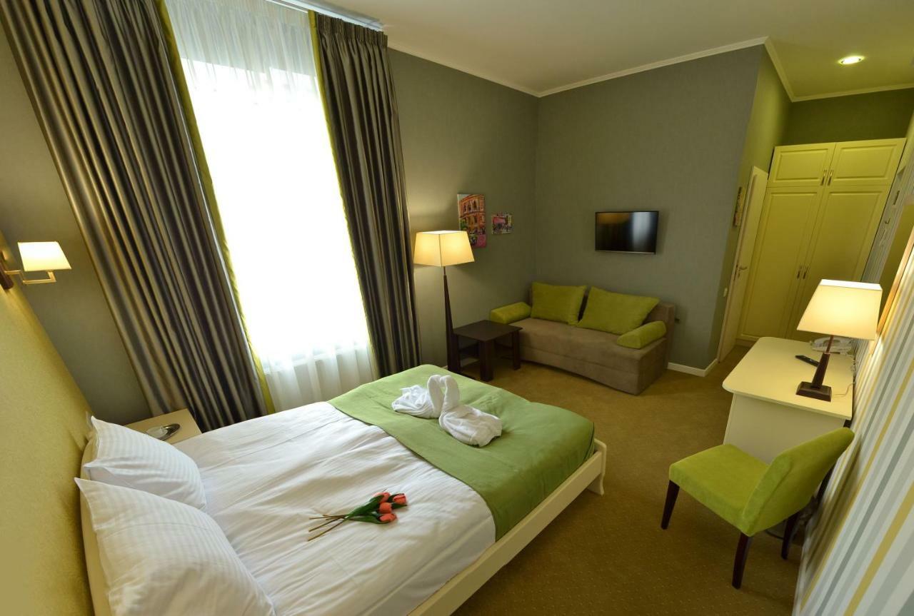 Hotel Ajur Odessa Esterno foto